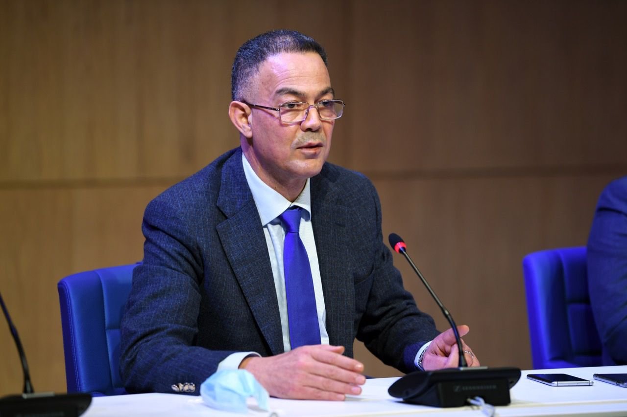 لقجع : الحكومة لا تفكر بتاتا في قانون مالي تعديلي