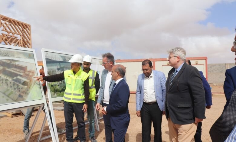 جهة العيون – الساقية الحمراء.. وفد إسباني يعرب عن ارتياحه لقرار رئيس حكومة بلاده دعم مبادرة الحكم الذاتي
