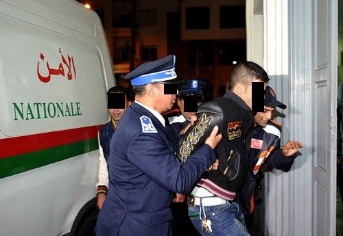 لقاوهم كيبيعو الحشيش والقرقوبي.. بوليس ناظور وقفوا ربعة أشخاص..التفاصيل