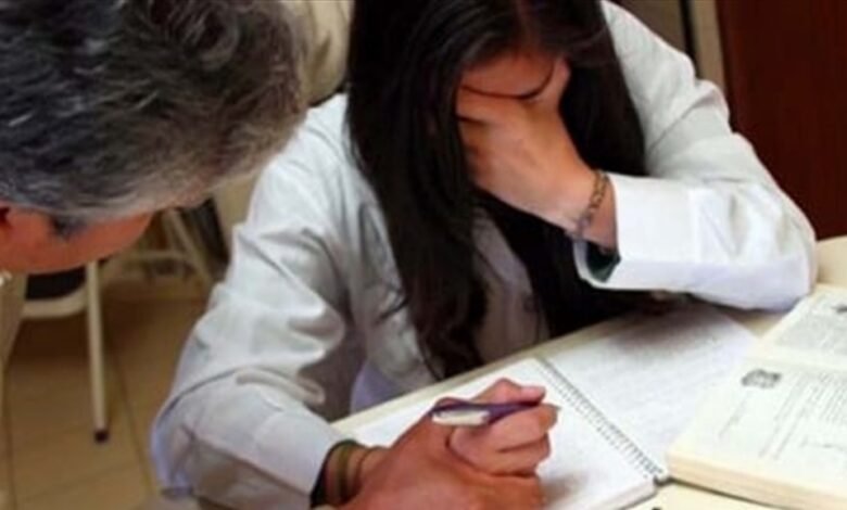 مشهد صادم ومثير للدهشة.. ضبط طالب في زي نسائي يجتاز إمتحان الماستر بدلا من صديقته في كلية المحمدية