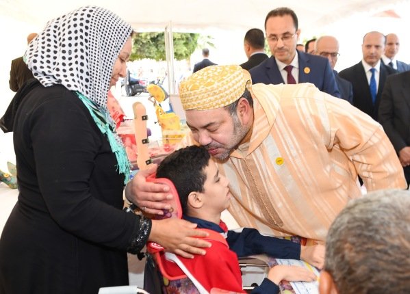 جلالة الملك محمد السادس يعطي تعليماته بفتح 9 مراكز جديدة أنشأتها مؤسسة محمد الخامس للتضامن