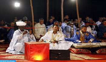 اختتام الدورة ا14 لموسم طانطان بأمسية للشعر الحساني … المزيد