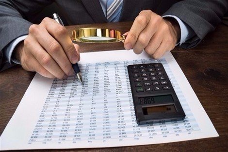 التهرب الضريبي لأشخاص و شركات النقل بالصحراء يجر بوليف وبوسعيد للمسائلة