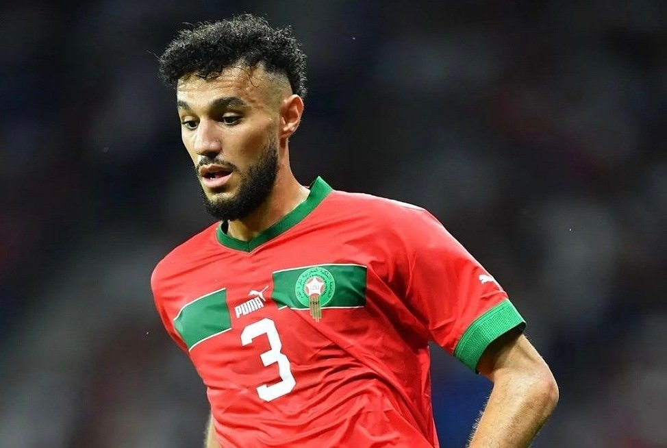 النجم المغربي “مزراوي” يتبرع بمبلغ مالي لدعم بعض الأعمال الخيرية في المغرب