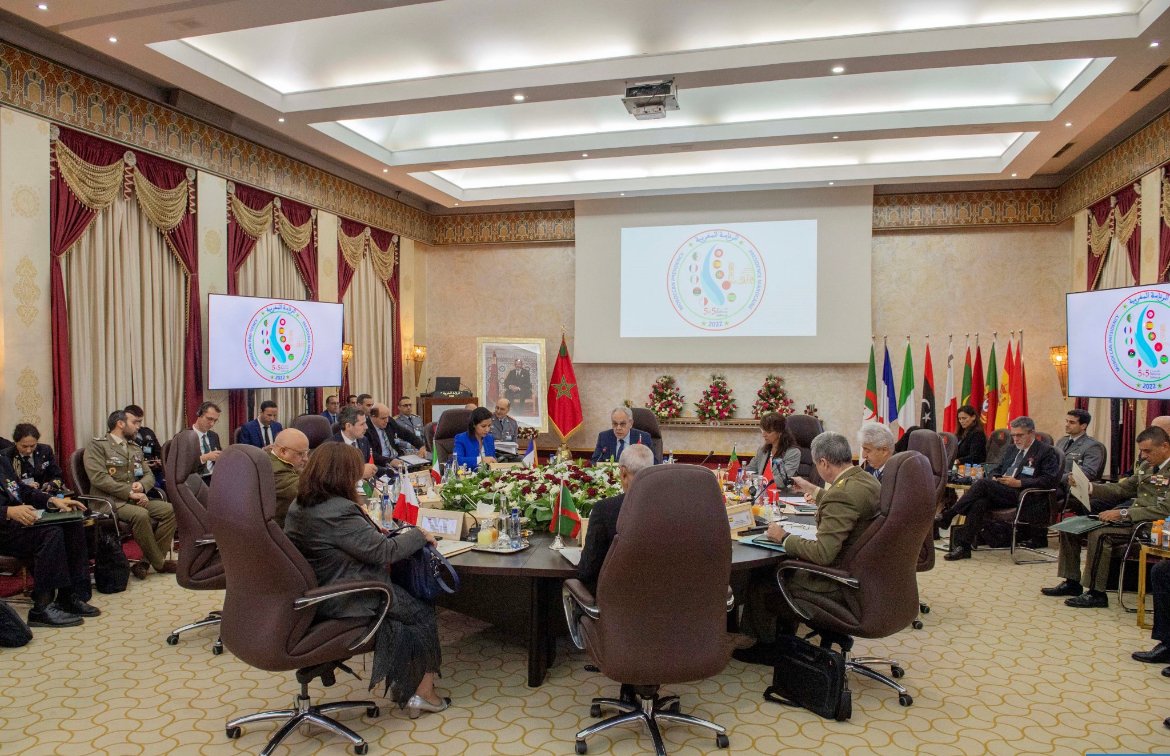 تنفيذا للتعليمات الملكية … انعقاد اجتماع وزراء دفاع دول أعضاء مبادرة “5 5 دفاع”