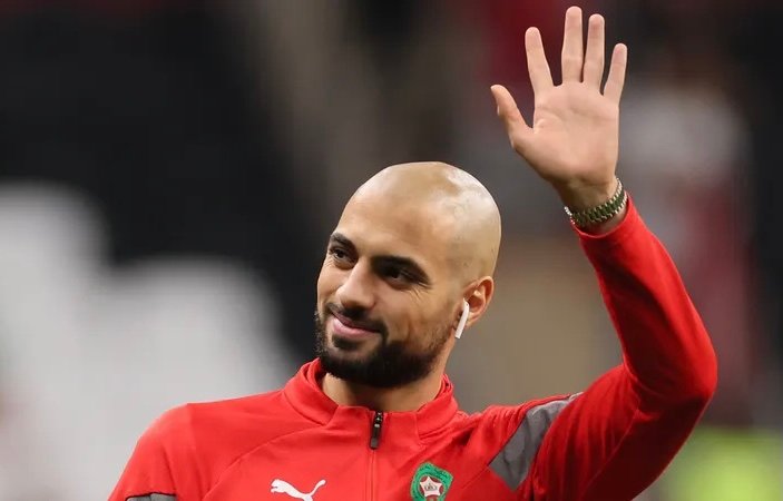 أمرابط يقترب من مغادرة “فيورنتينا” وعرض باريس سان جرمان لا يرقى لتطلعات الإيطاليون