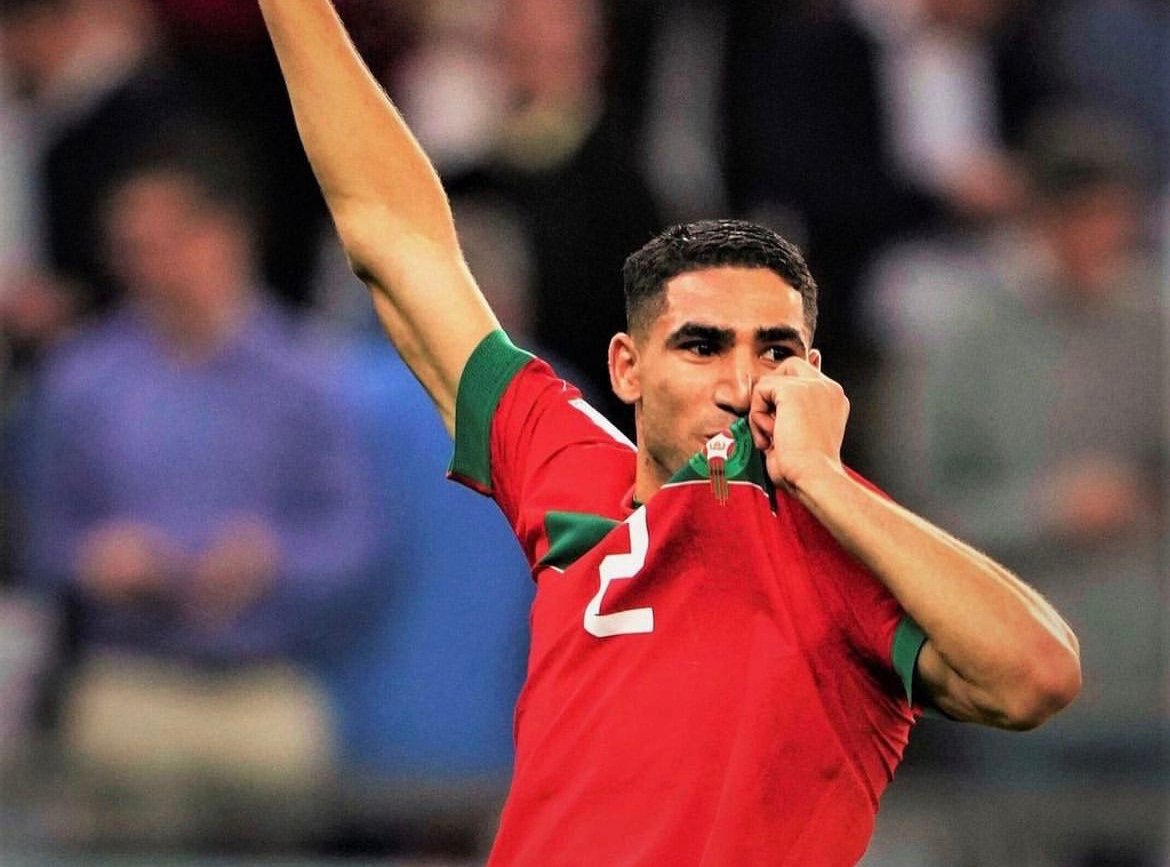 أشرف حكيمي يصبح أغلى ظهير أيمن في العالم