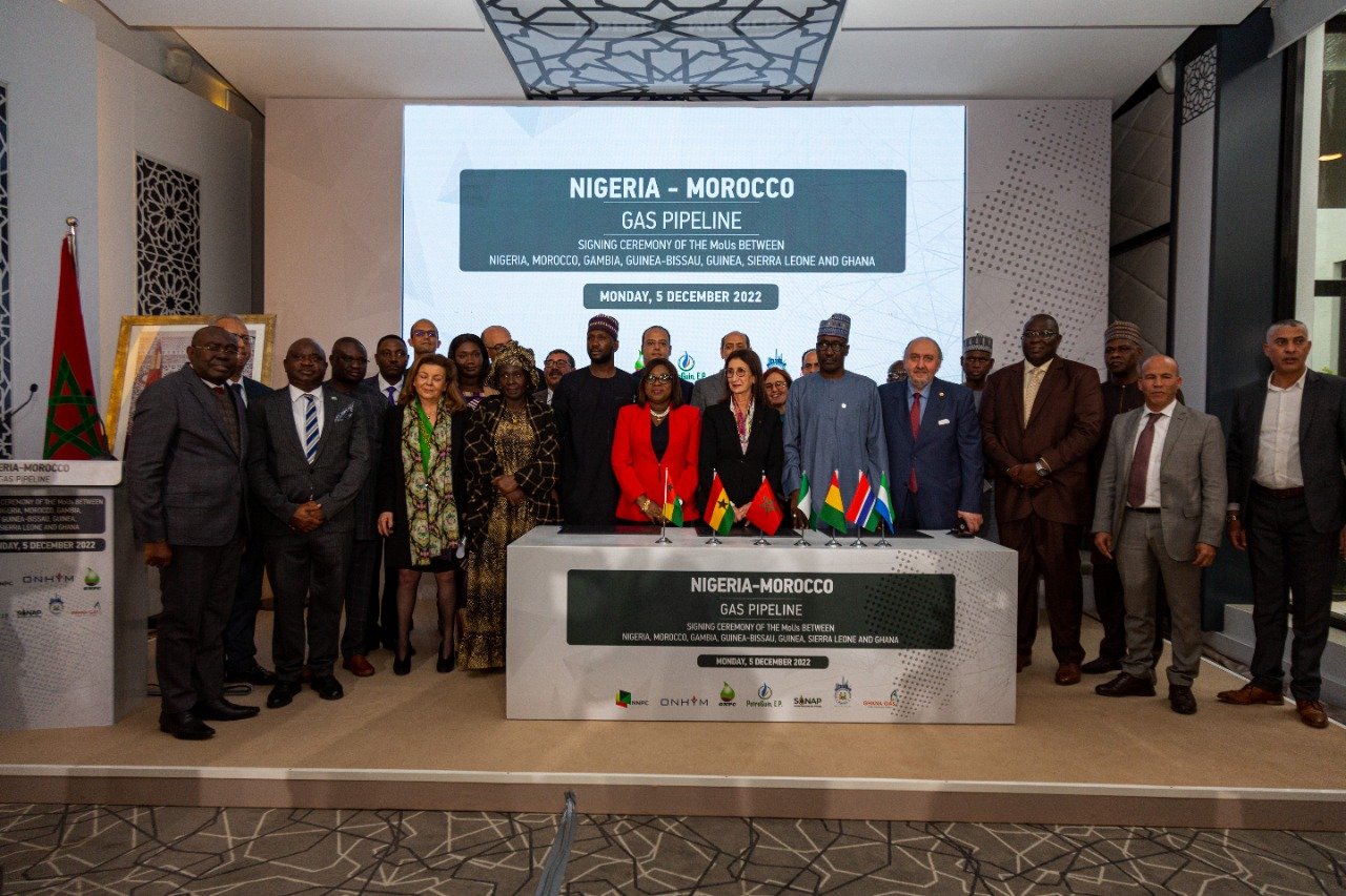 بنخضرة في توقيع خمس مذكرات تفاهم حول مشروع أنبوب الغاز نيجيريا – المغرب