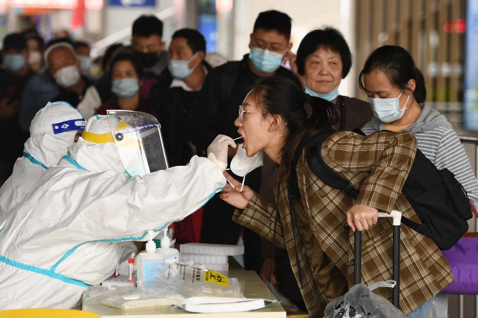 كوفيد-19.. كندا تفرض فحوصا سلبية على المسافرين القادمين من الصين