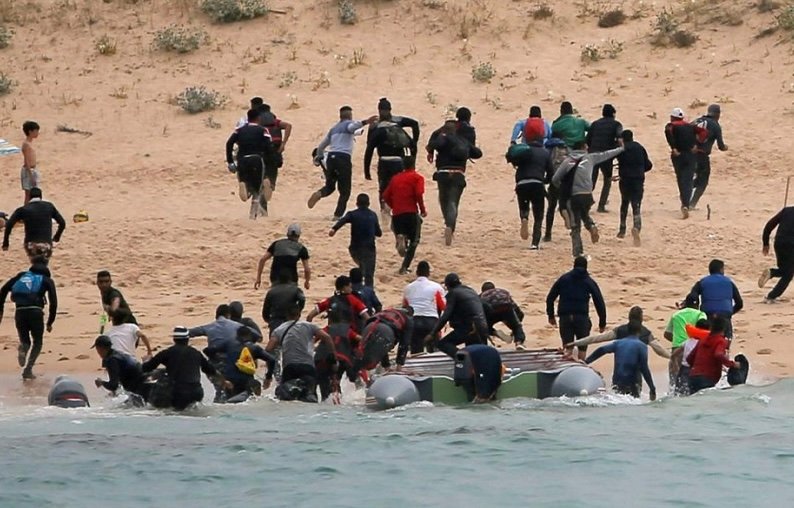 إجهاض عملية للهجرة السرية وتوقيف 3 سودانيين بوجدة