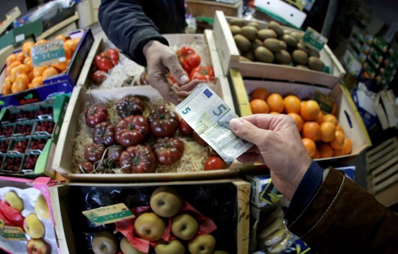 التضخم يتصدر مخاوف الأوروبيين