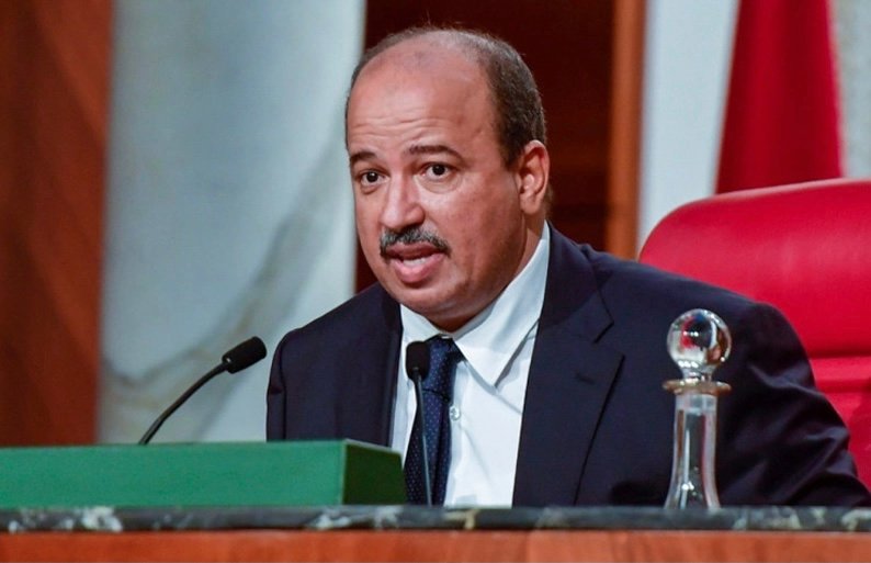 لجنة السياسة الخارجية بالبرلمان الأنديني تضحد تصريحات رئيسة هذه الهيئة بالجزائر