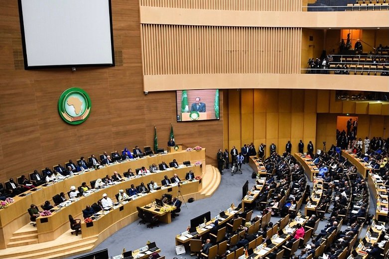 بوركينا فاسو تدعو الاتحاد الإفريقي “الغائب” إلى “الاستيقاظ”