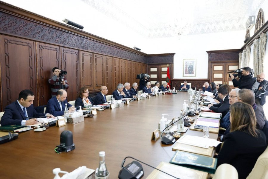 الحكومة تصادق على سن نظام أساسي للتعاون المتبادل