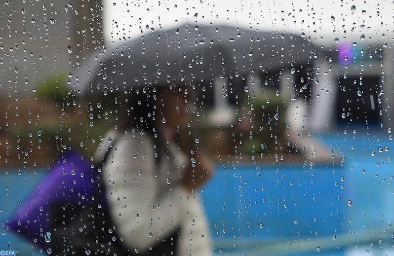 نشرة إنذارية ..أمطار وثلوج ورياح قوية في مناطق بالمغرب