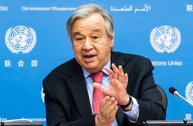 غوتيريش: العالم يتراجع على صعيد حقوق الإنسان