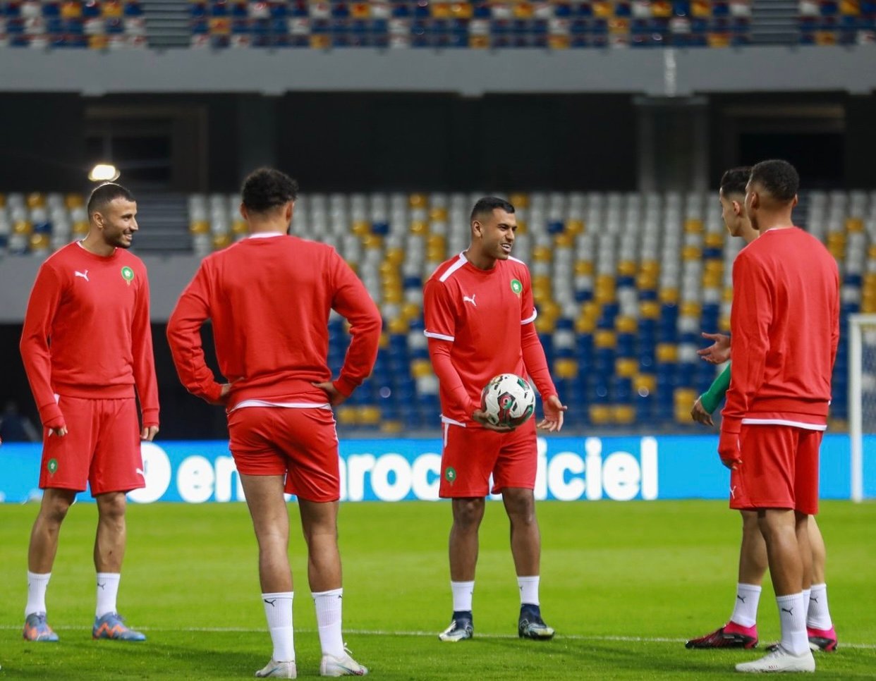 المنتخب المغربي يخوض آخر حصة تدريبية استعدادا لمواجهة البرازيل
