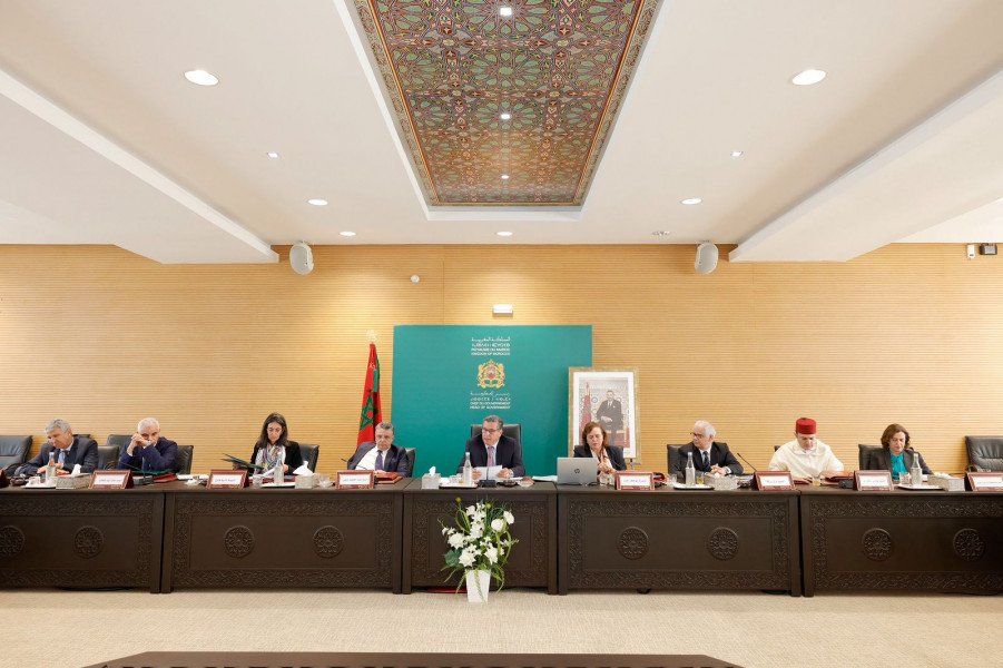 الحكومة تعتمد الإطار الاستراتيجي للخطة الحكومية للمساواة