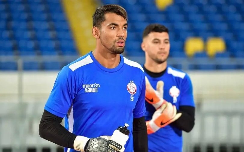 الركراكي يكشف مدة غياب التكناوتي عن الملاعب