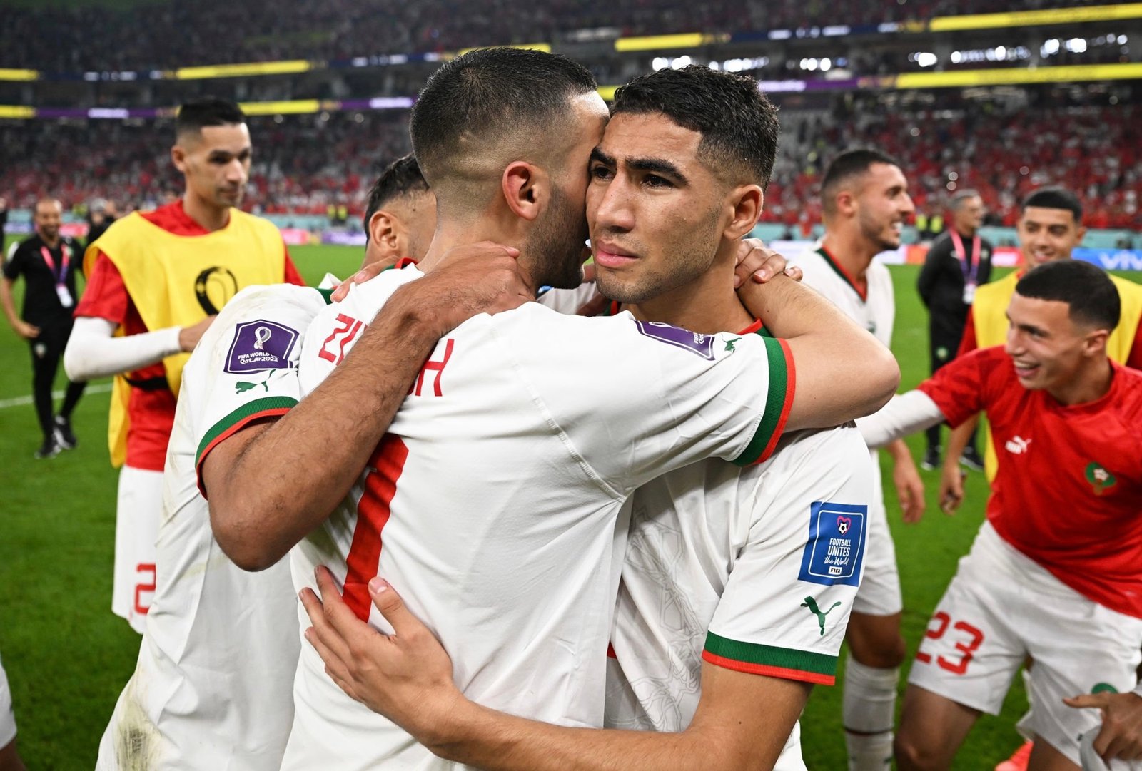 وليد الركراكي: كلنا وراء أشرف حكيمي