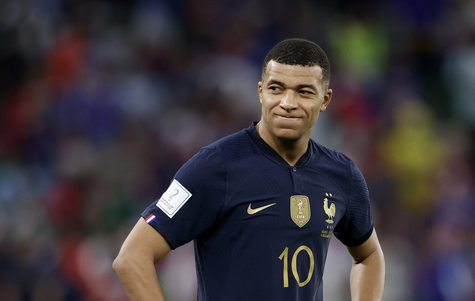 شارة قائد فرنسا تنتظر المهاجم مبابي