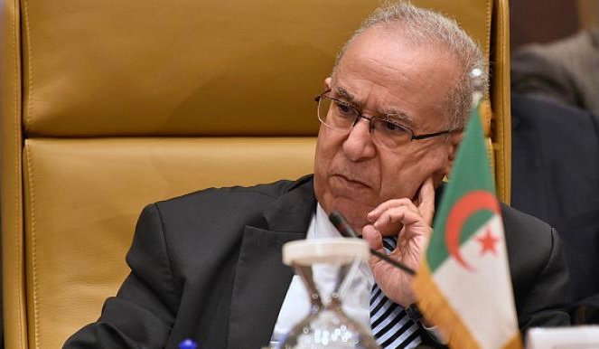 صدام مع تبون ومرض عُضال سيبعد رمطان لعمامرة على رأس الدبلوماسية الجزائرية