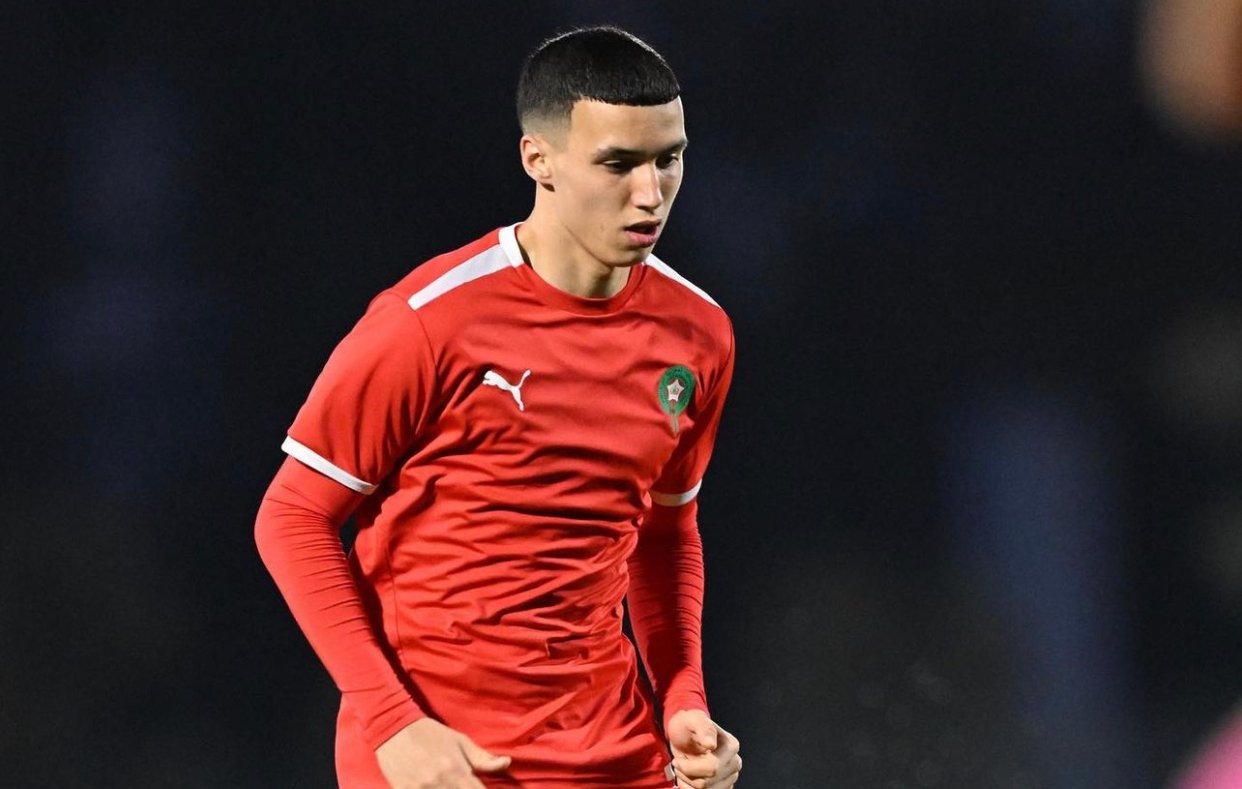 فيفا : الخنوس من ألمع اللاعبين الصاعدين