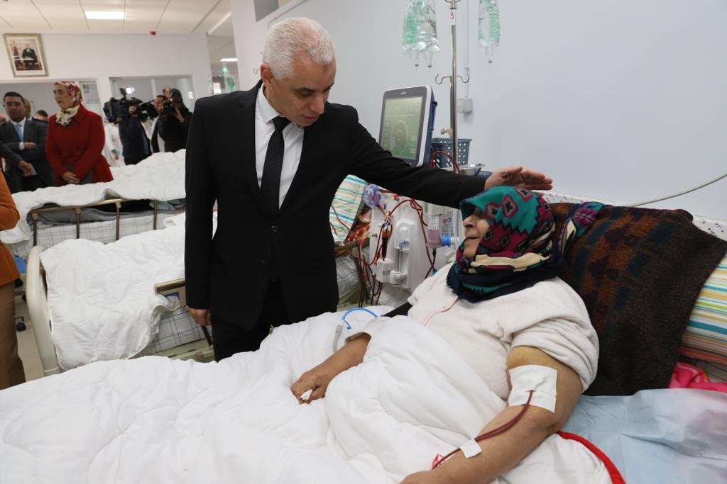 ٱيت الطالب يعطي انطلاقة خدمات مركز تصفية الدم بتمارة ومركز صحي قروي بالصخيرات