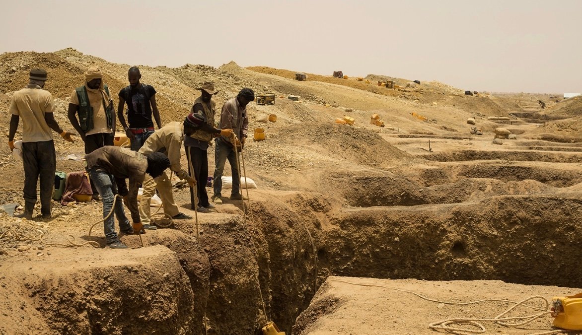 موريتانيا..وفاة أربعة منقبين عن الذهب بسبب الاختناق