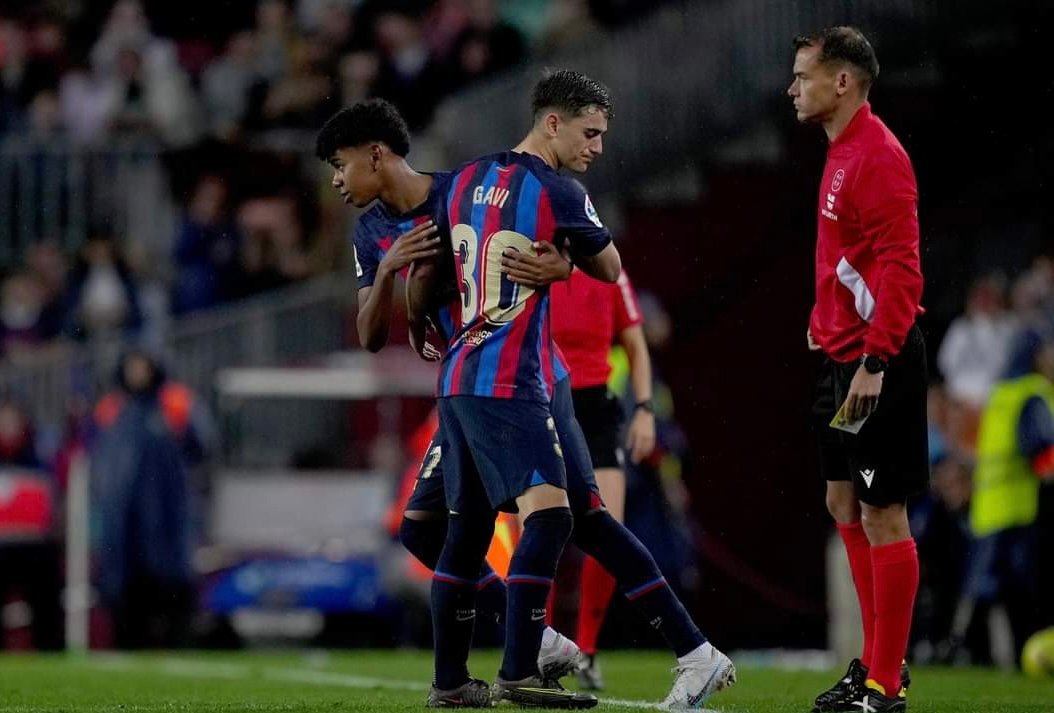 المغربي لامين يامال أصغر لاعب في “الليغا”  و تشافي يثني على موهبته