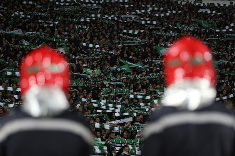 الأهلي والزمالك ينعيان وفاة مشجعة نادي الرجاء