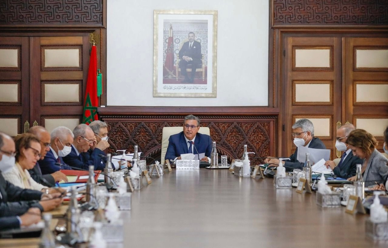 الحكومة تصادق على “مرسوم دعم الأرامل”