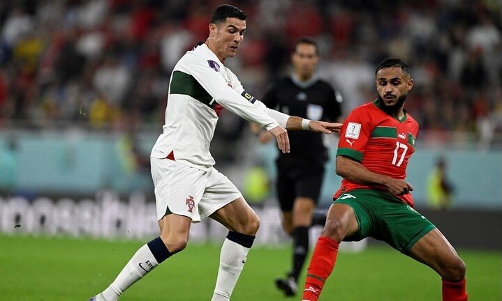 بوفال ينفي خبر استمتاعه ببكاء كريستيانو…