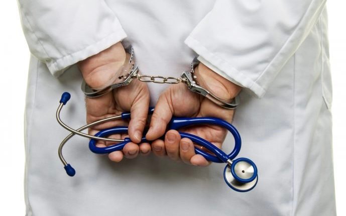 قضية الطبيب “المتحرش” بوجدة ..هذا ما قرره القضاء