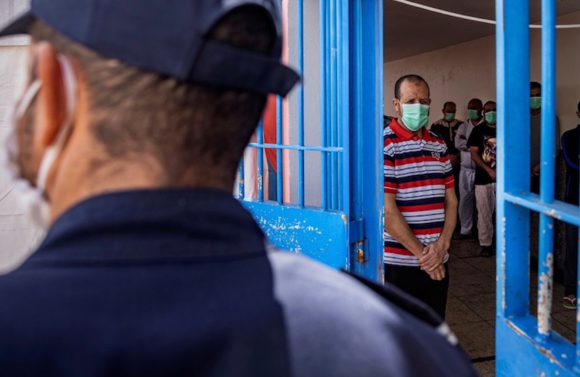 عيد الفطر .. السماح لنزلاء السجون بتلقي قفة المؤونة