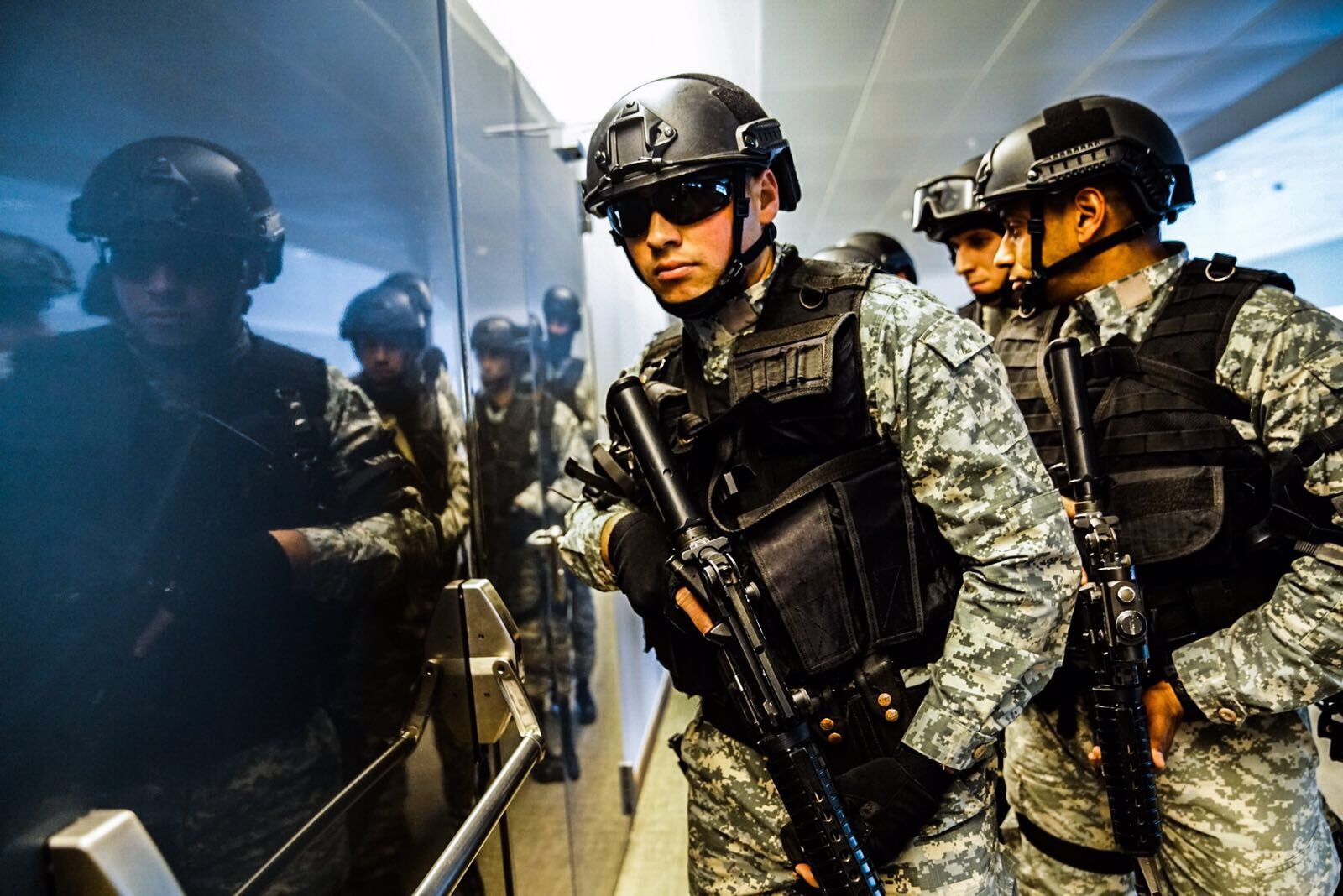 تفكيك شبكة إجرامية دولية متخصصة في غسل الأموال تضم مغاربة