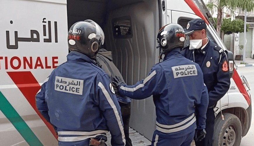 نساء يعتدين على “رجل سلطة” واللجنة المرافقة له في أوسرد