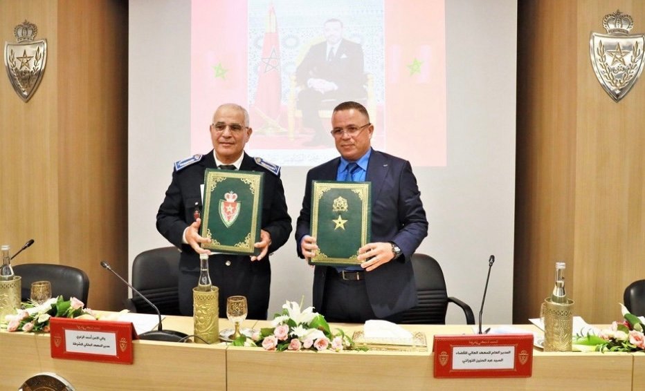 مذكرة تعاون بين المعهد الملكي للشرطة والمعهد العالي للقضاء