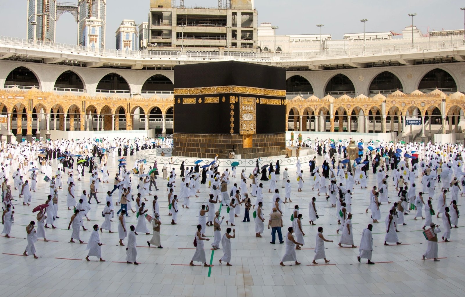 موسم الحج .. تحديد مواعيد الرحلات وترتيبات المناسك