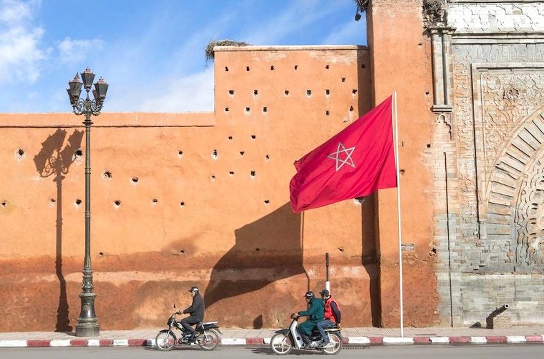 طقس الجمعة.. استمرار الأجواء الحارة بمناطق من المملكة