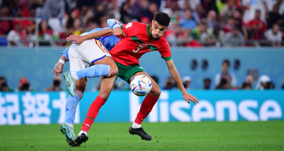 برشلونة يفتح ملف مزراوي من جديد