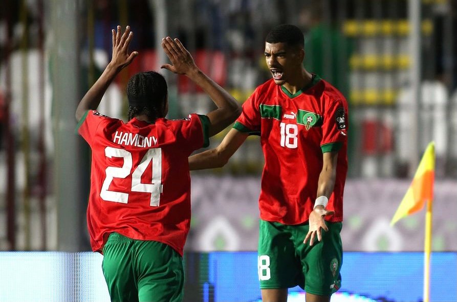 “الأشبال” يواجهون مالي في نصف نهائي “كان الجزائر”