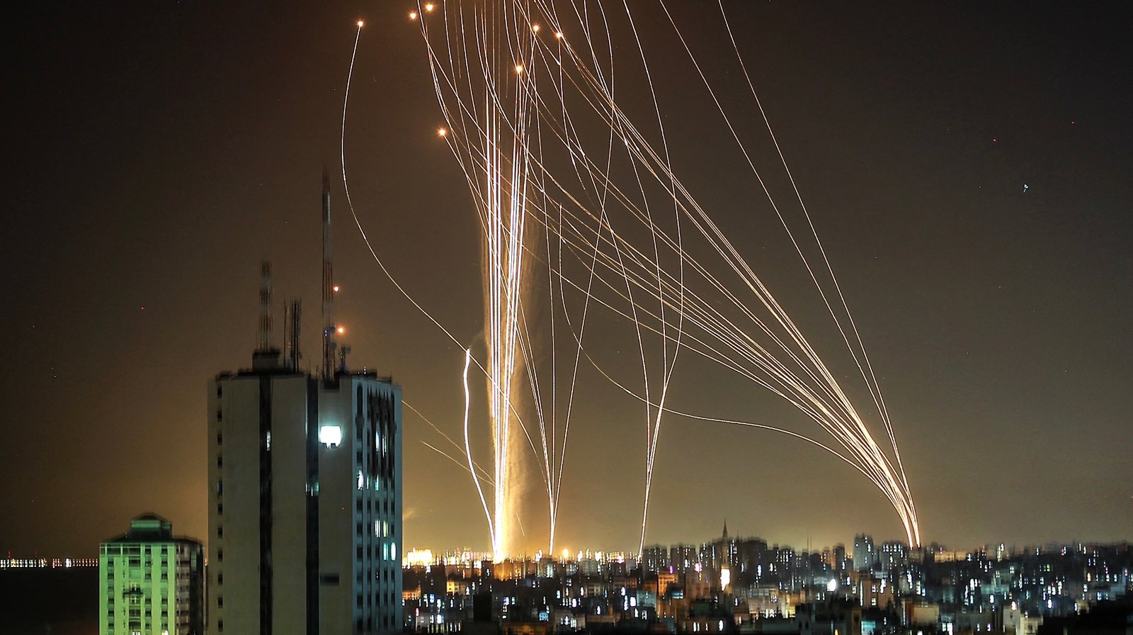 ارتفاع ضحايا الغارات الإسرائيلية على غزة إلى 31 قتيلا