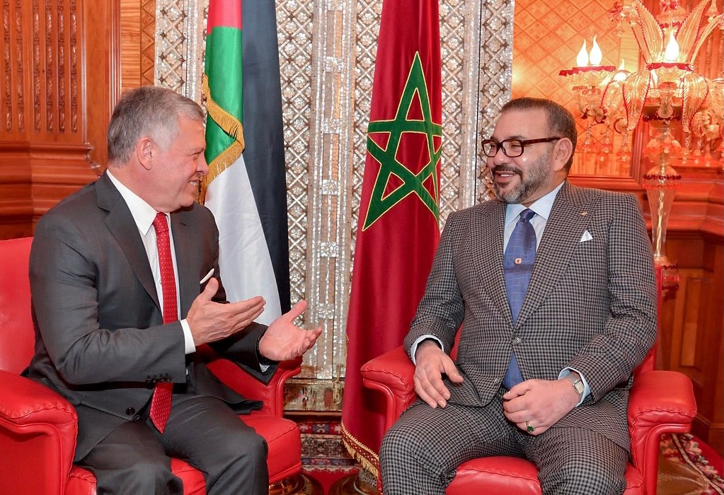 الملك يهنئ عاهلي المملكة الأردنية الهاشمية