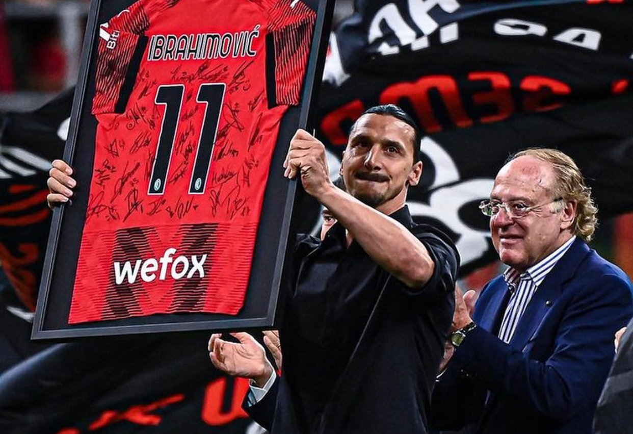 الأيقونة إبراهيموفيتش يسدل الستارة على مسيرة مظفرة