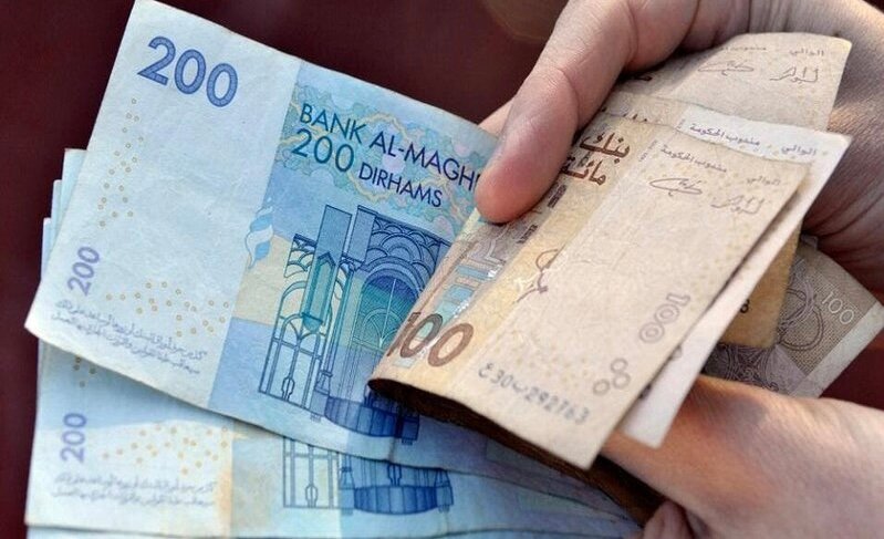 والي بنك المغرب يوضح أسباب ارتفاع التعامل بالكاش