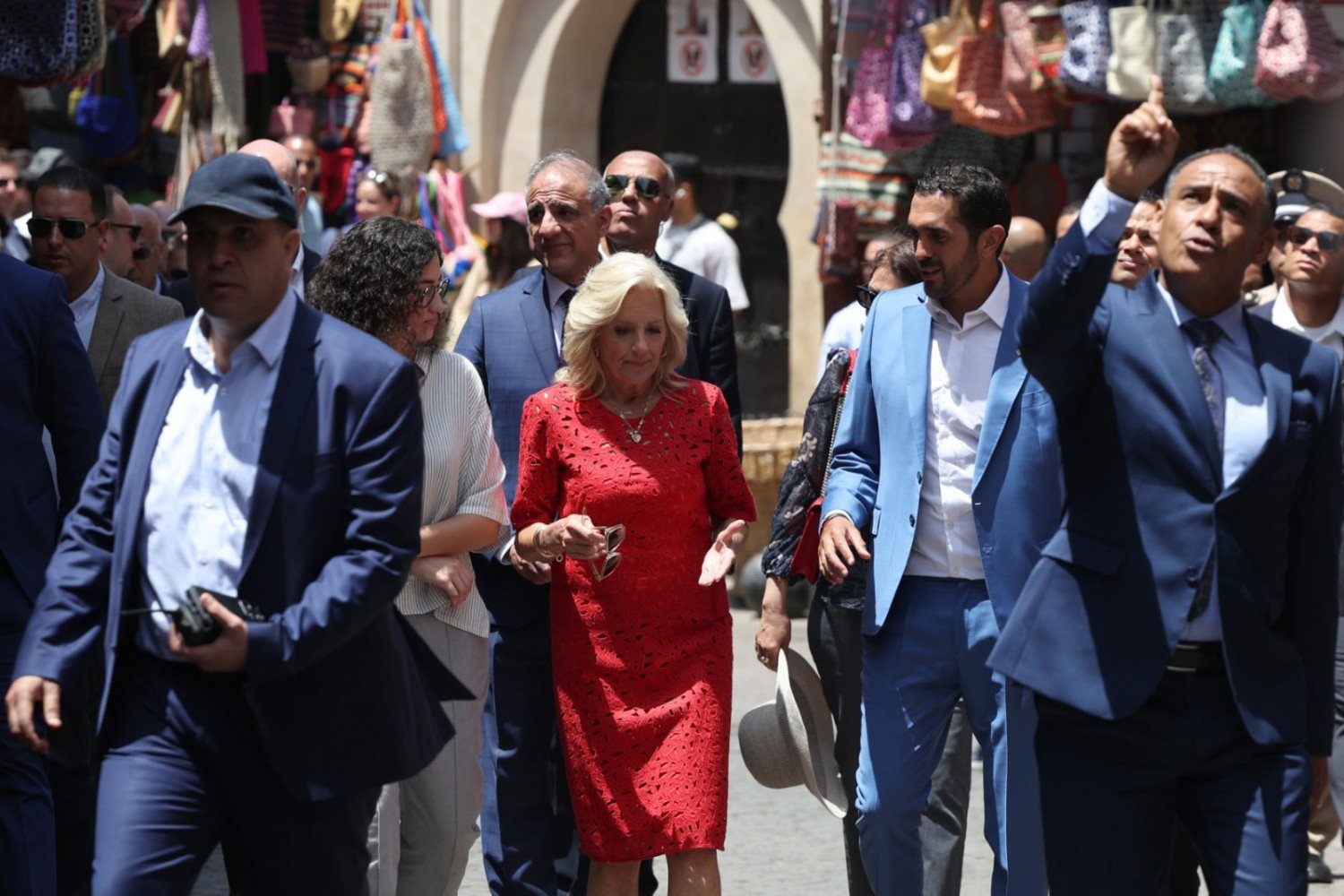 السيدة الأولى للولايات المتحدة الأمريكية تزور مدرسة بن يوسف