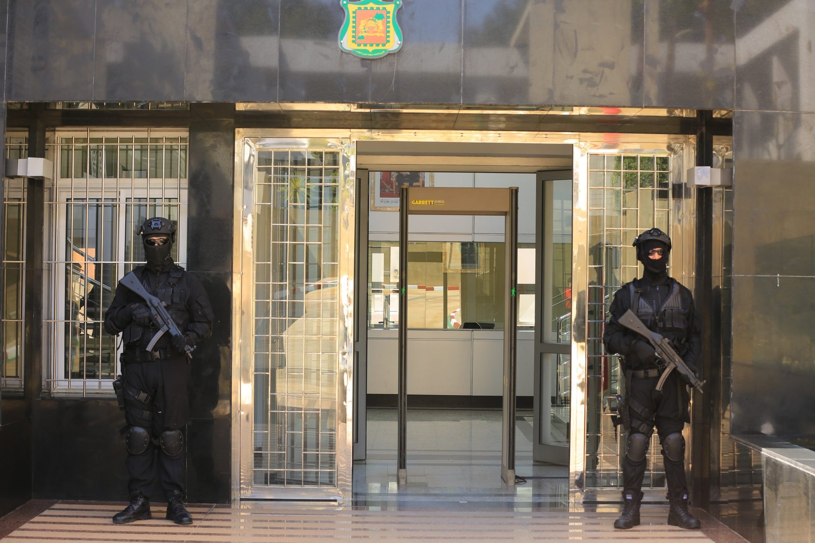 الأمن المغربي يحبط مخططا إرهابيا يستهدف مؤسسة حساسة بمدينة طنجة