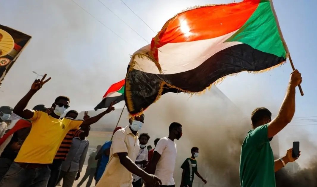 عيد الأضحى يوقف إطلاق النار في السودان