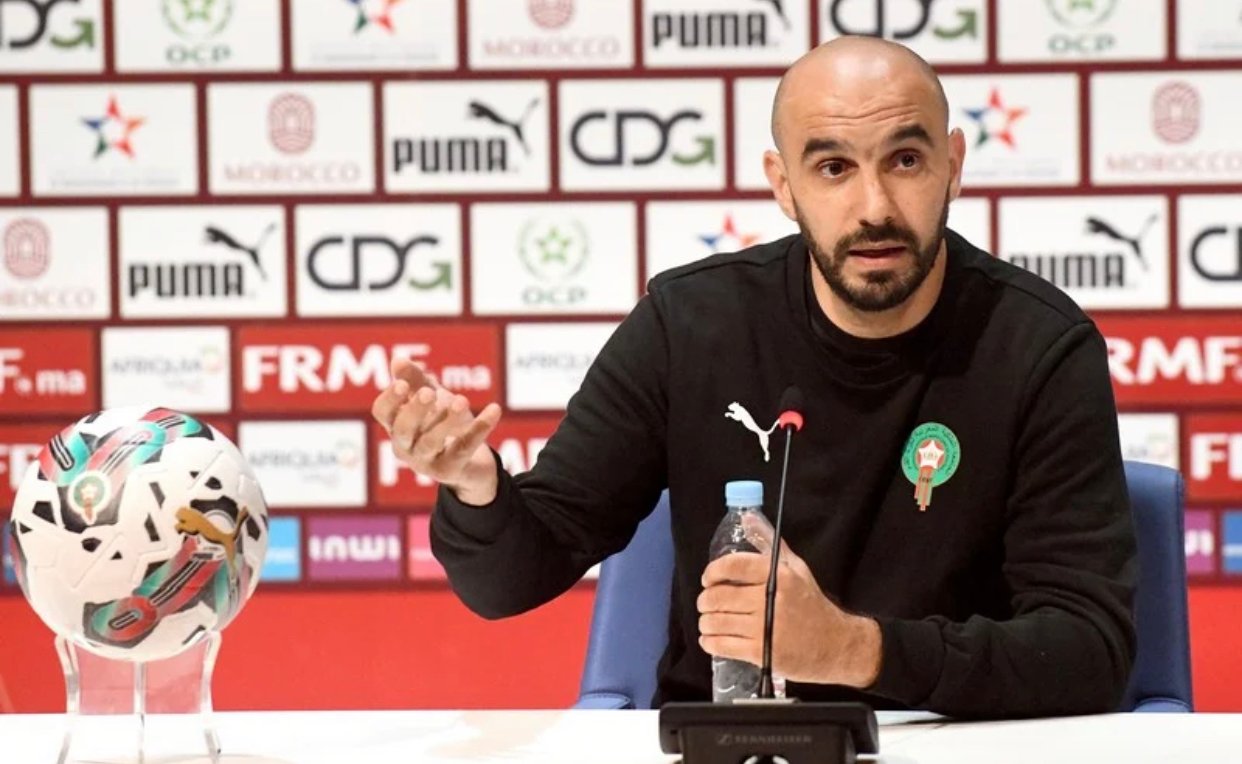 بعد هزيمة “الأسود”.. الركراكي: “عارف آش كاندير”